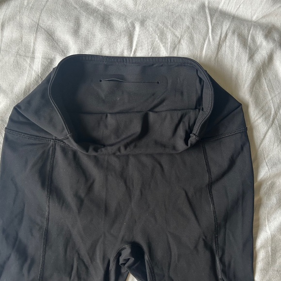 Lululemon nulux leggings size 4 - Picture 4 of 6